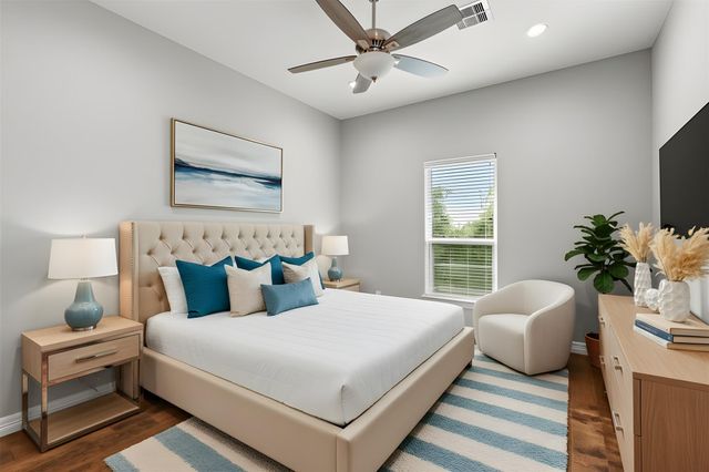 218 Debbie Lane, San Leon, TX 77539