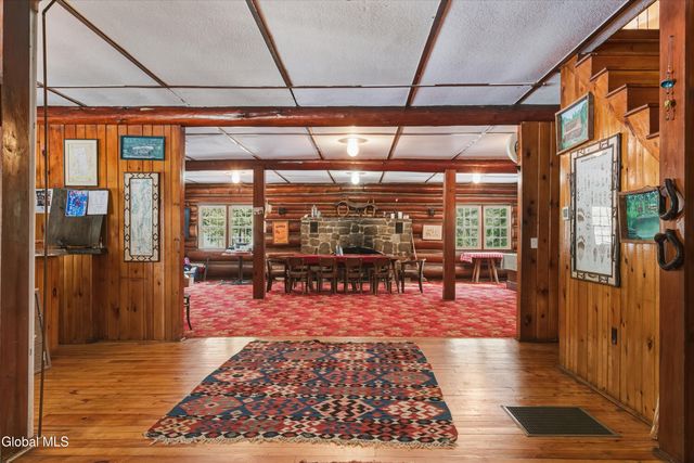 746 Howe Road, Lake Luzerne, NY 12846