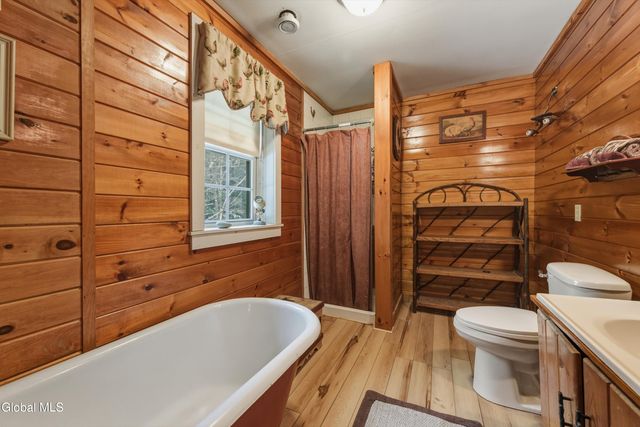 746 Howe Road, Lake Luzerne, NY 12846