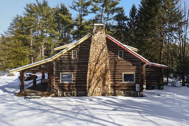 746 Howe Road, Lake Luzerne, NY 12846