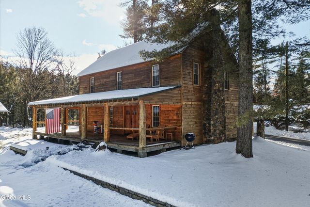 746 Howe Road, Lake Luzerne, NY 12846