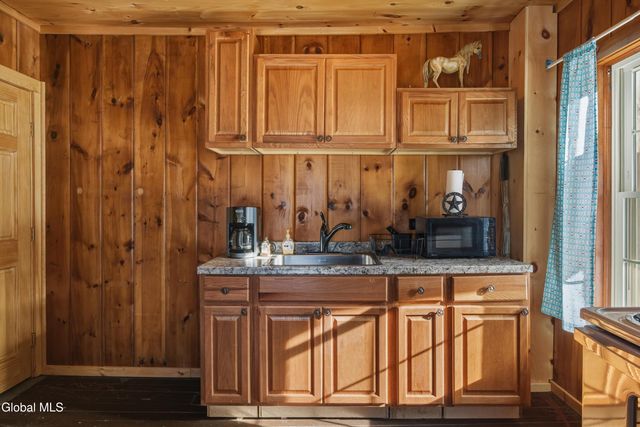 746 Howe Road, Lake Luzerne, NY 12846