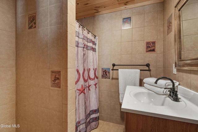 746 Howe Road, Lake Luzerne, NY 12846