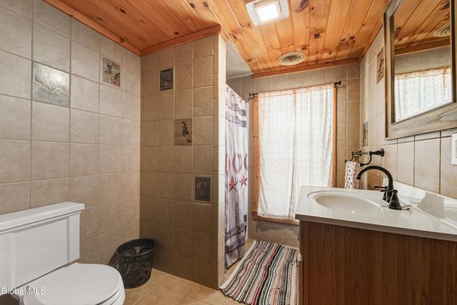 746 Howe Road, Lake Luzerne, NY 12846