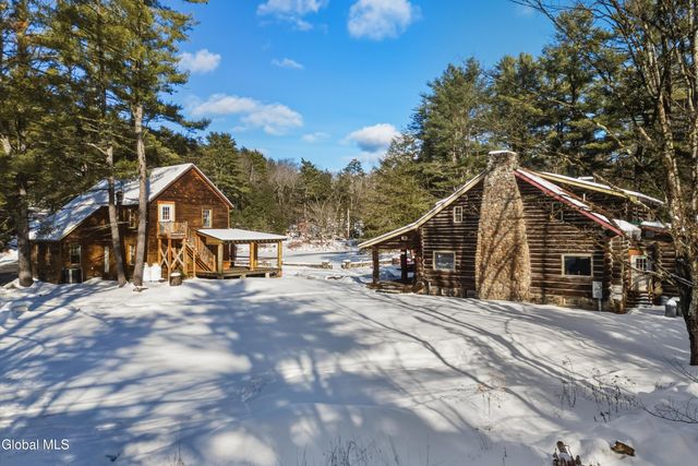 746 Howe Road, Lake Luzerne, NY 12846