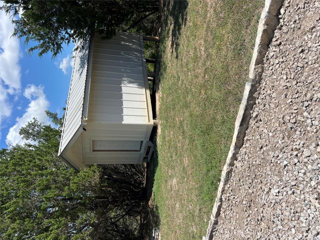 21300 Crestmont ST A, Spicewood, TX 78669