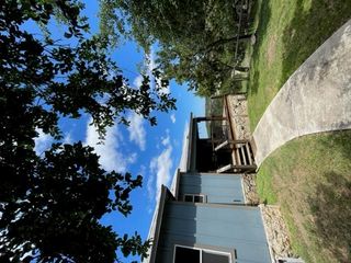 21300 Crestmont ST A, Spicewood, TX 78669