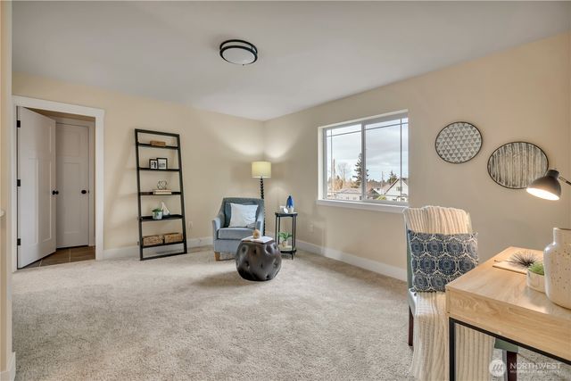 619 E 57th Street Ct, Tacoma, WA 98404