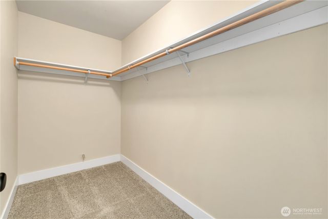 619 E 57th Street Ct, Tacoma, WA 98404