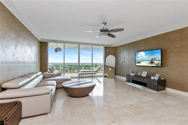 20201 E Country Club Dr 1006, Aventura, FL 33180