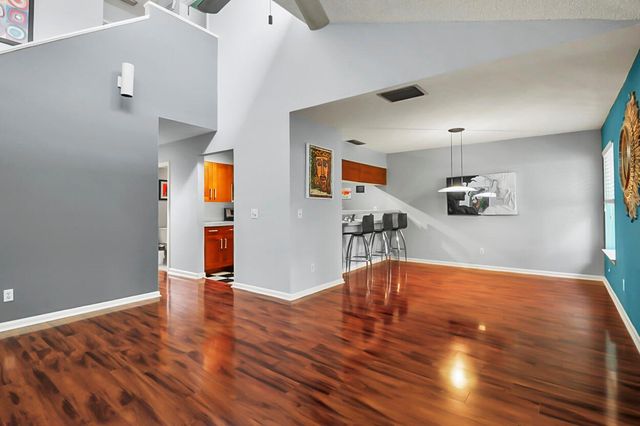 1679 SW Crossing Circle, Palm City, FL 34990