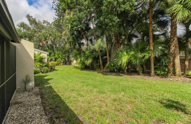 1679 SW Crossing Circle, Palm City, FL 34990