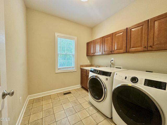 1801 Old London Way, Cary, NC 27513