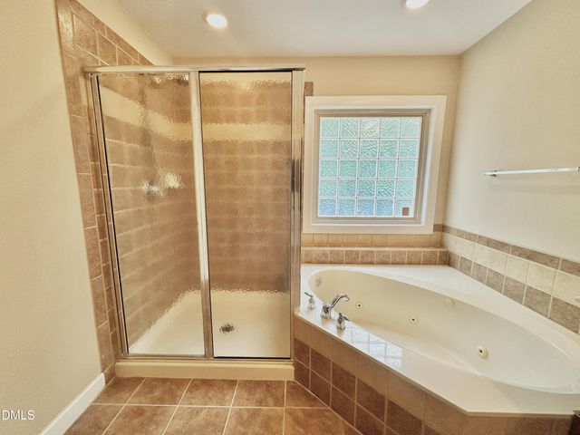 1801 Old London Way, Cary, NC 27513