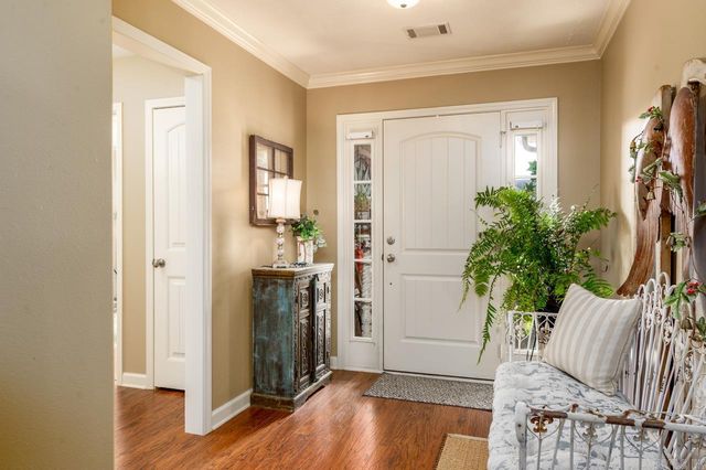 25 Brentwood Drive, Vilonia, AR 72173