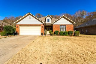 25 Brentwood Drive, Vilonia, AR 72173
