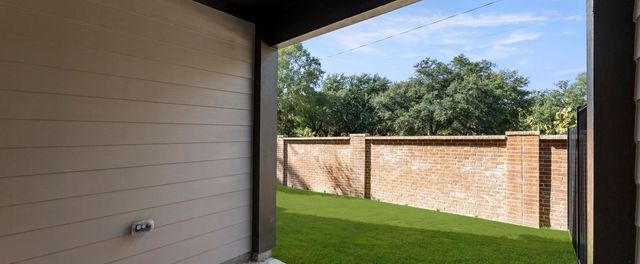 2637 Lost Maples Lane, Dallas, TX 75228