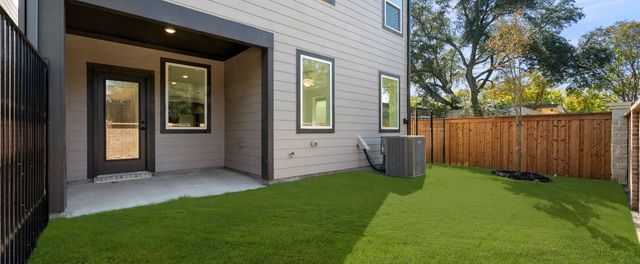 2637 Lost Maples Lane, Dallas, TX 75228