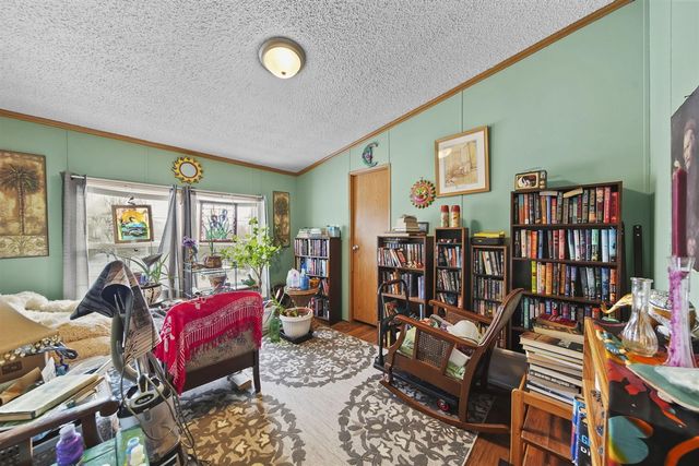 224 Ambler Drive, Brooklyn, MI 49230