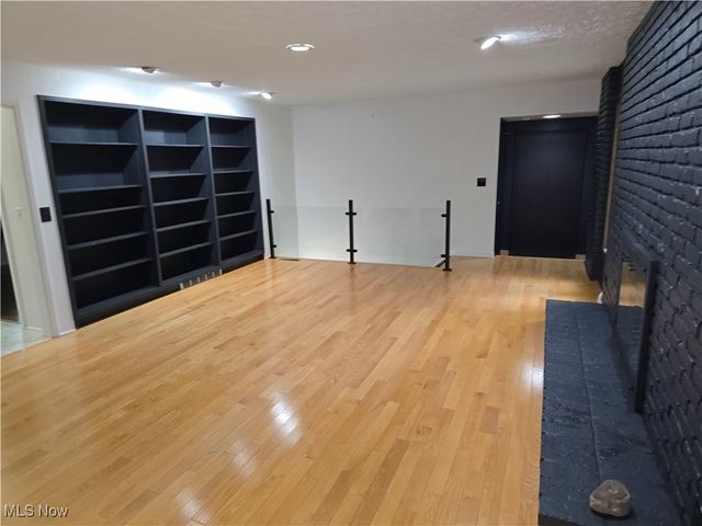 4280 Som Center Road, Moreland Hills, OH 44022