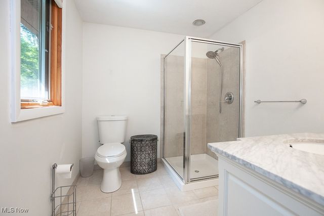 4280 Som Center Road, Moreland Hills, OH 44022