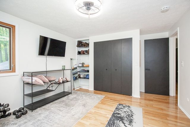 4280 Som Center Road, Moreland Hills, OH 44022