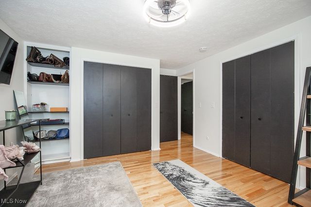 4280 Som Center Road, Moreland Hills, OH 44022