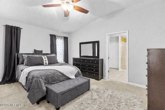 15716 TWIN CREEK Drive, Jacksonville, FL 32218