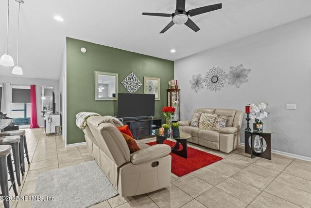 15716 TWIN CREEK Drive, Jacksonville, FL 32218