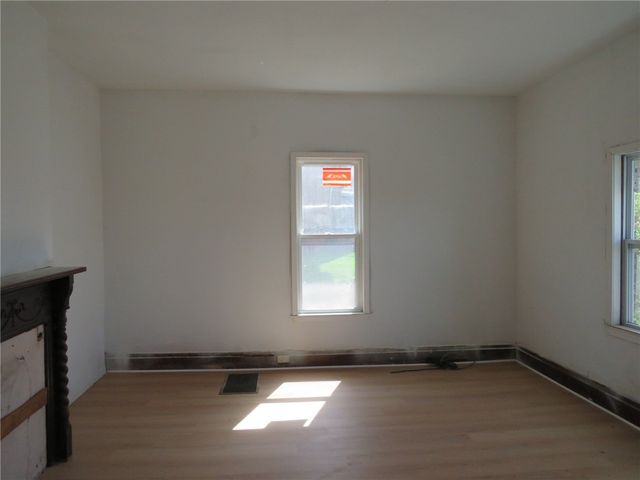 1250 Summerlea Ave, City Of Washington, PA 15301