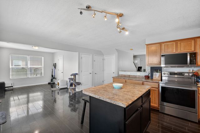 3321 Maple Drive SW, Bondurant, IA 50035
