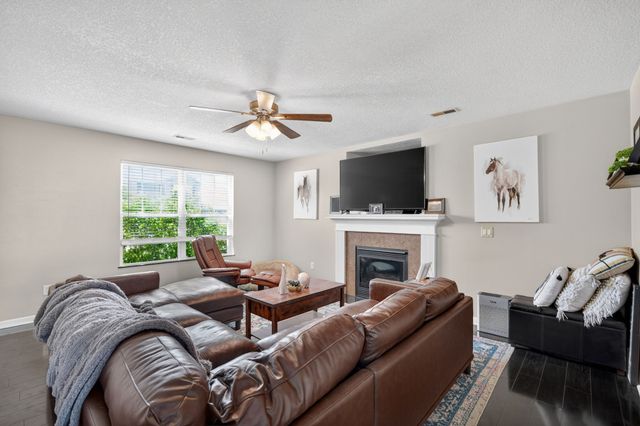 3321 Maple Drive SW, Bondurant, IA 50035