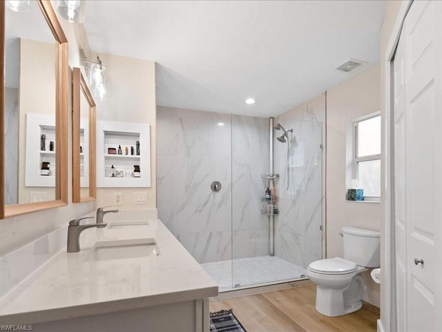 3860 20th AVE SE, Naples, FL 34117