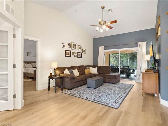 3860 20th AVE SE, Naples, FL 34117