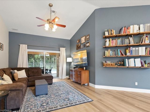 3860 20th AVE SE, Naples, FL 34117