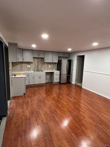3253 Acacia St, Lemon Grove, CA 91945