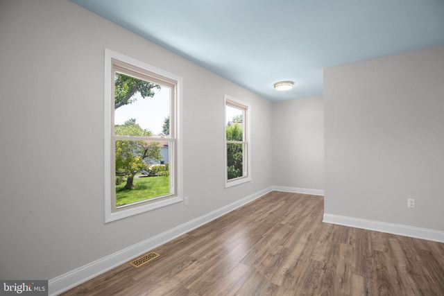 7730 STOCKWELL DR, Fredericksburg, VA 22407