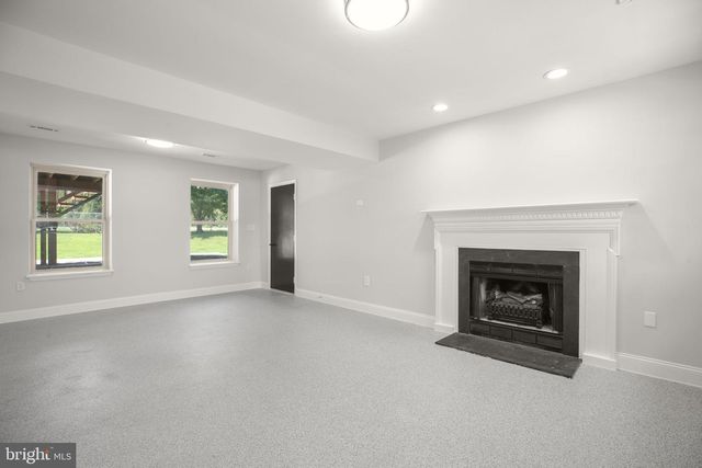 7730 STOCKWELL DR, Fredericksburg, VA 22407