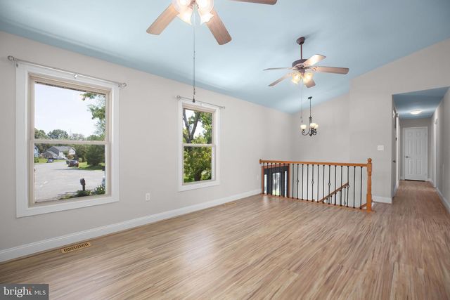 7730 STOCKWELL DR, Fredericksburg, VA 22407