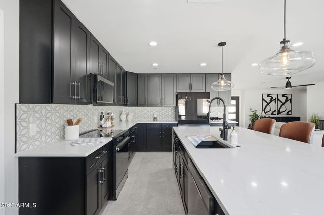 6420 E Virginia Avenue, Scottsdale, AZ 85257