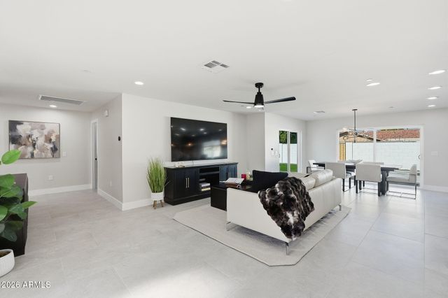 6420 E Virginia Avenue, Scottsdale, AZ 85257