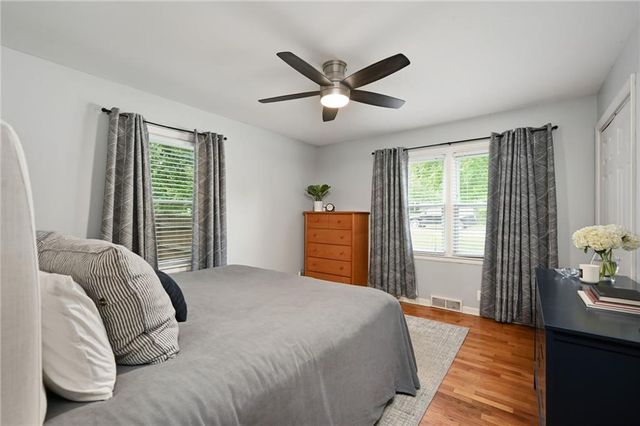5539 Goodman Street, Mission, KS 66202