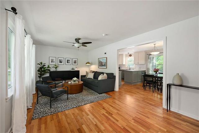 5539 Goodman Street, Mission, KS 66202