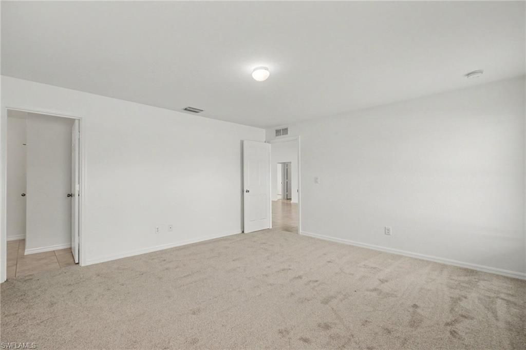 Image 14 of property listing at 934 NW 7th AVE, Cape Coral, FL 33993