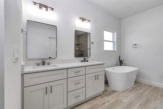 15006 SW 24TH CIRCLE, Ocala, FL 34473