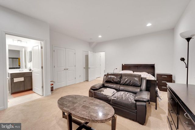 1408 HUDSON VIEW RD, Essex, MD 21221