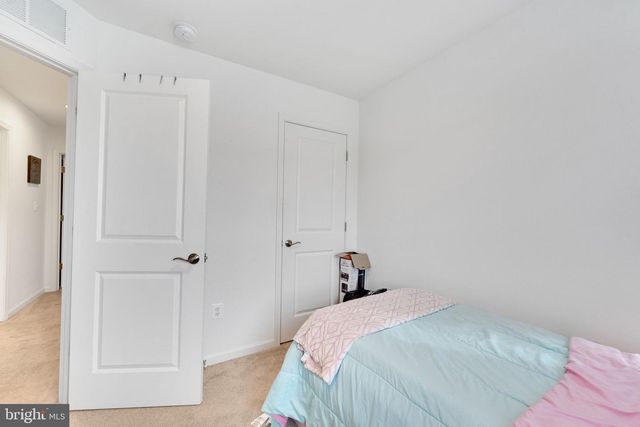 1408 HUDSON VIEW RD, Essex, MD 21221