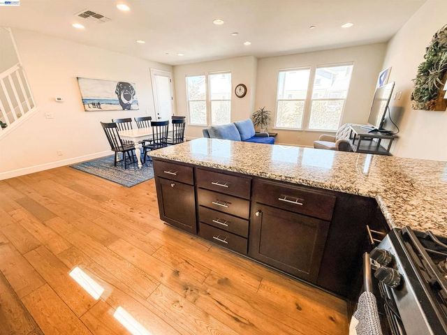 23314 Wilmot Cir, Hayward, CA 94545