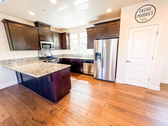 23314 Wilmot Cir, Hayward, CA 94545