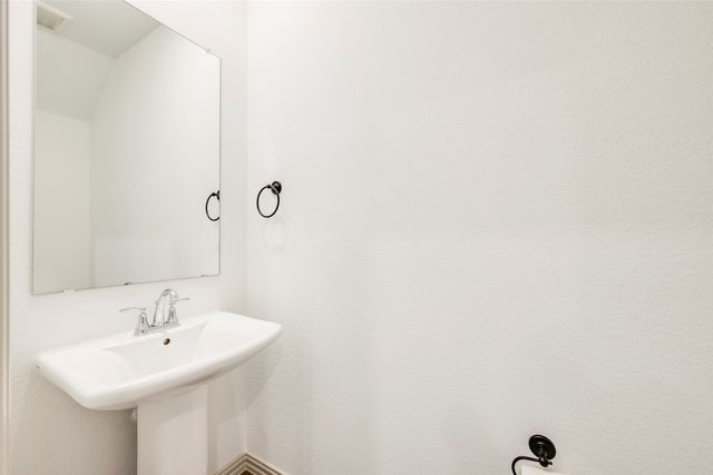 5232 Springlake Parkway, Haltom City, TX 76117